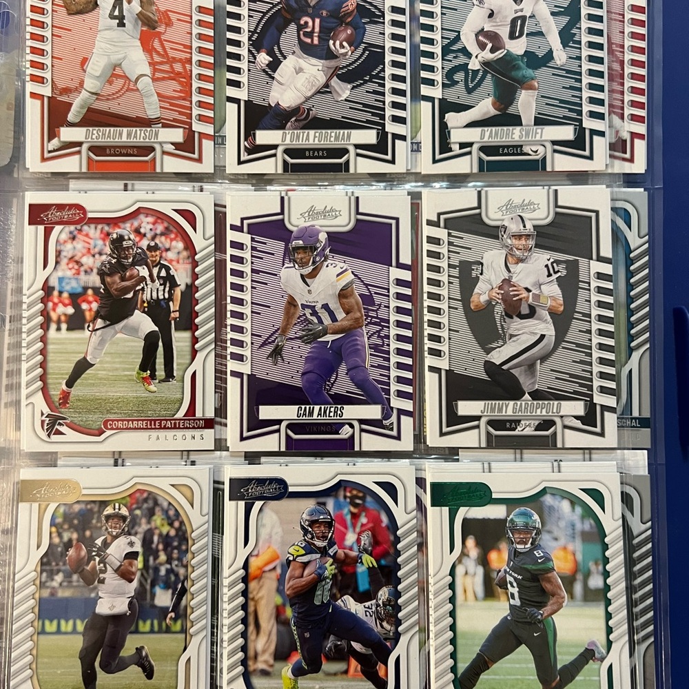 Football Cards - Picture 10 of 12